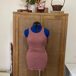 Open back bodycon pink pink dress